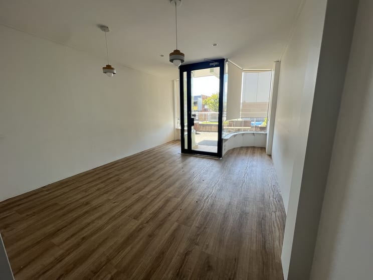 Click to view all images 2/74 Bold Street Laurieton NSW 2443 - Image 1
