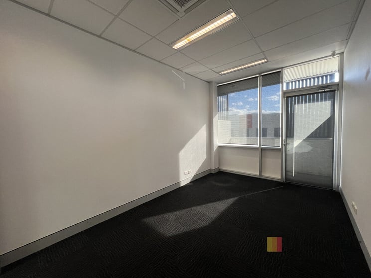Click to view all images Suite 3 & 5/18 Karalta Road Erina NSW 2250 - Image 3