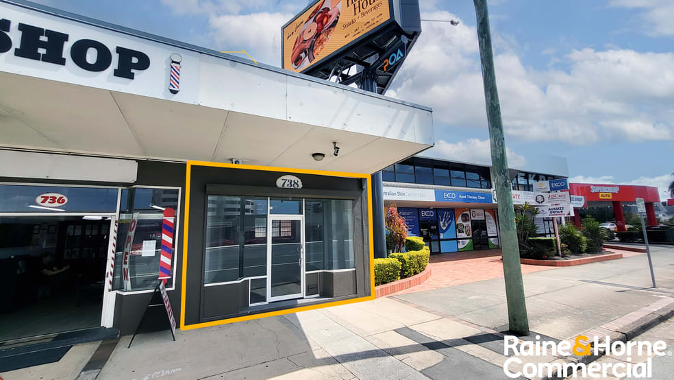 Click to view all images 1/738 Gympie Road Chermside QLD 4032 - Image 1