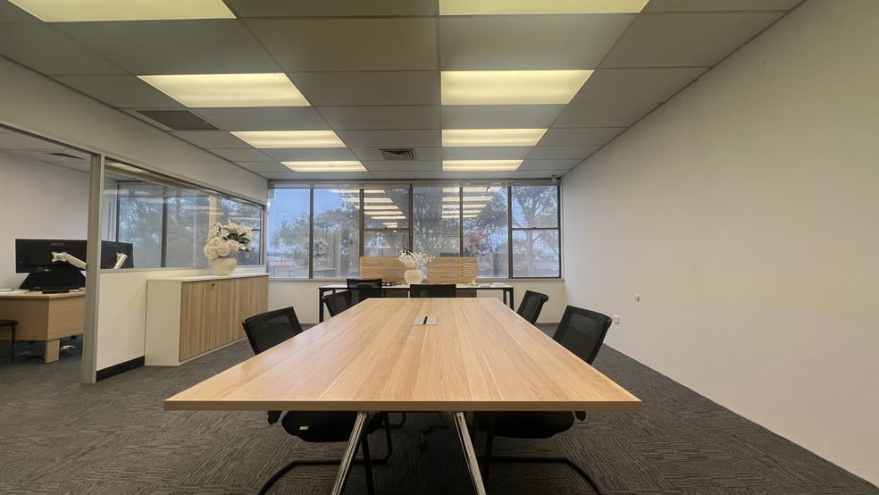 Level 1, Unit 3/53 Colbee Court Phillip ACT 2606 - Image 1