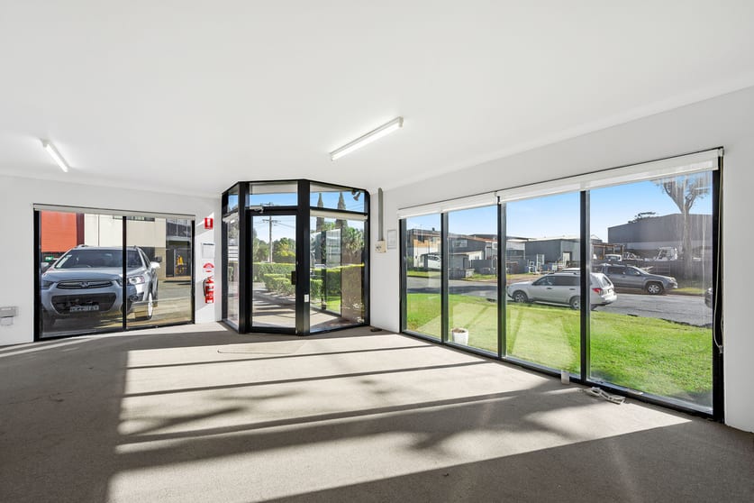 Click to view all images 1a/6 Belah Road Port Macquarie NSW 2444 - Image 3