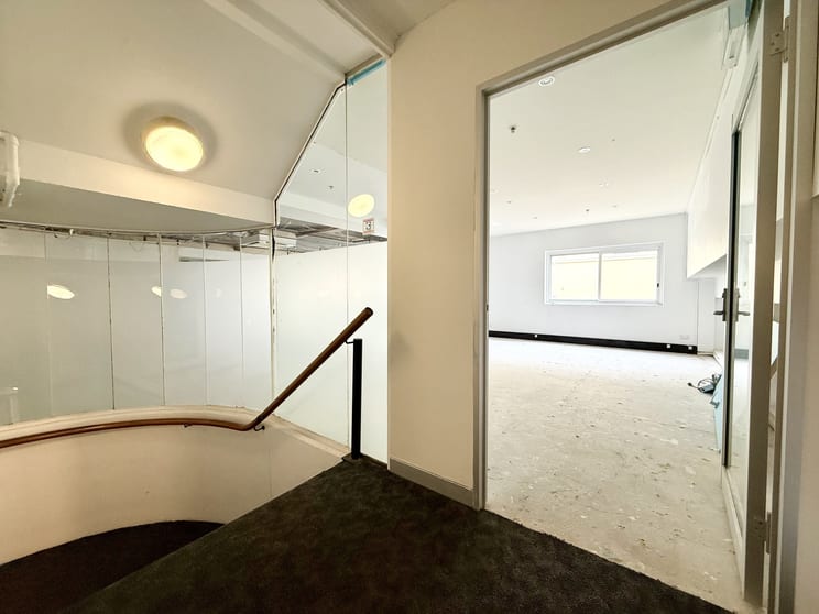 Click to view all images Level 2/112 Alinga Street City ACT 2601 - Image 1