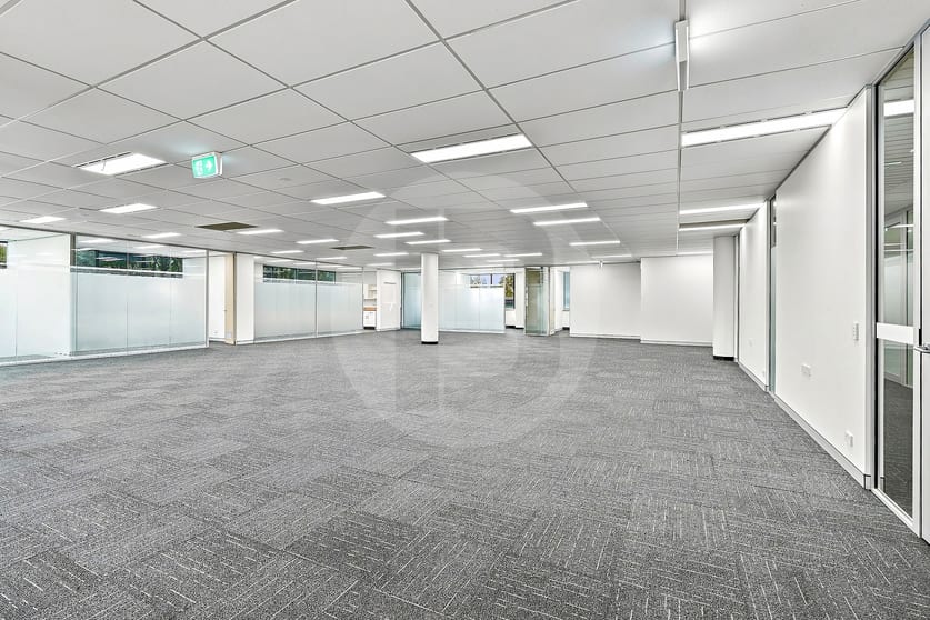 Click to view all images 43 FOURTH AVENUE Blacktown NSW 2148 - Image 3