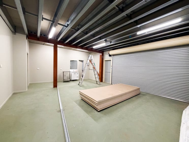 Click to view all images Level Lot 2, Bay 1B/7-9 Baggs Street Jindabyne NSW 2627 - Image 2