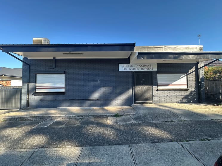Click to view all images 203 Rothery Street Bellambi NSW 2518 - Image 1