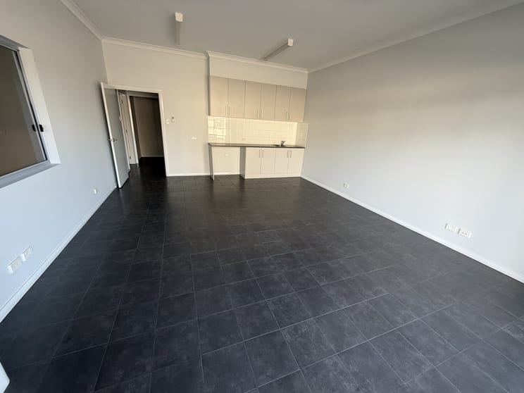 Click to view all images Unit 2/25-27 Musgrave Avenue Welland SA 5007 - Image 2