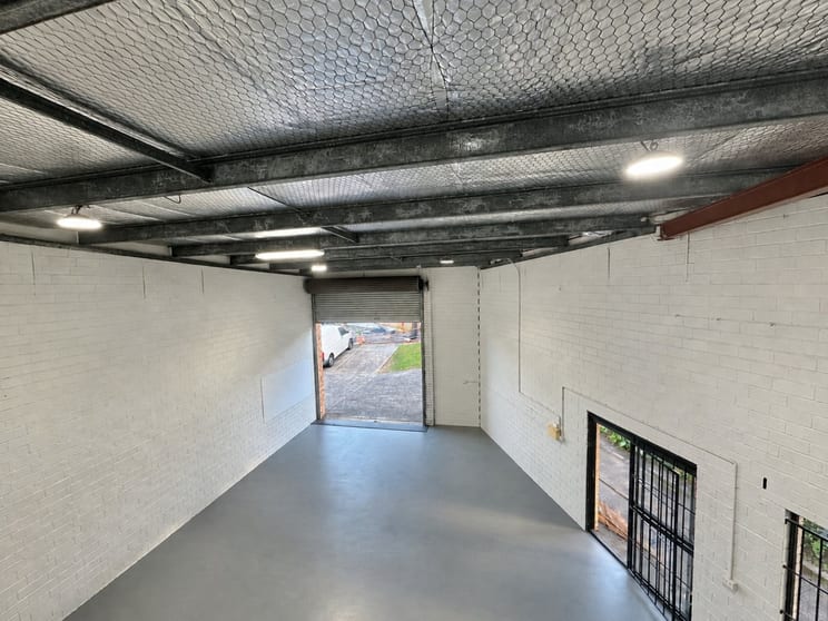 Click to view all images 1/121 Old Pittwater Road Brookvale NSW 2100 - Image 2