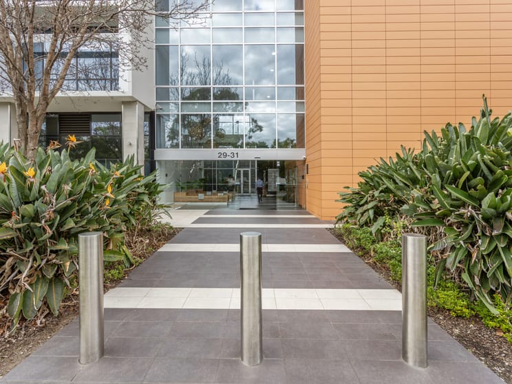 Click to view all images 3.04/29-31 Lexington Drive Bella Vista NSW 2153 - Image 1