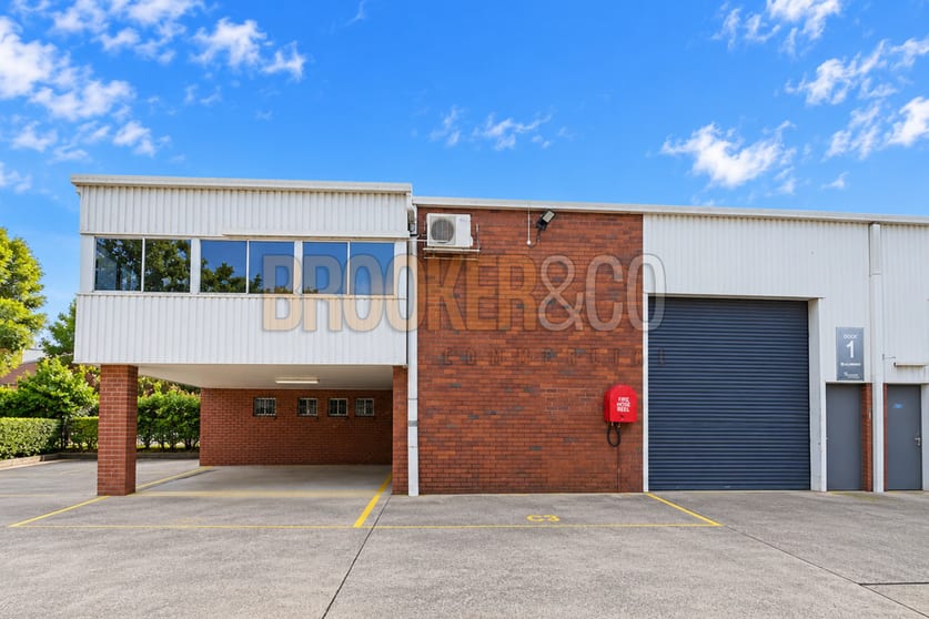 1C/15-17 Garema Circuit Kingsgrove NSW 2208 - Image 3