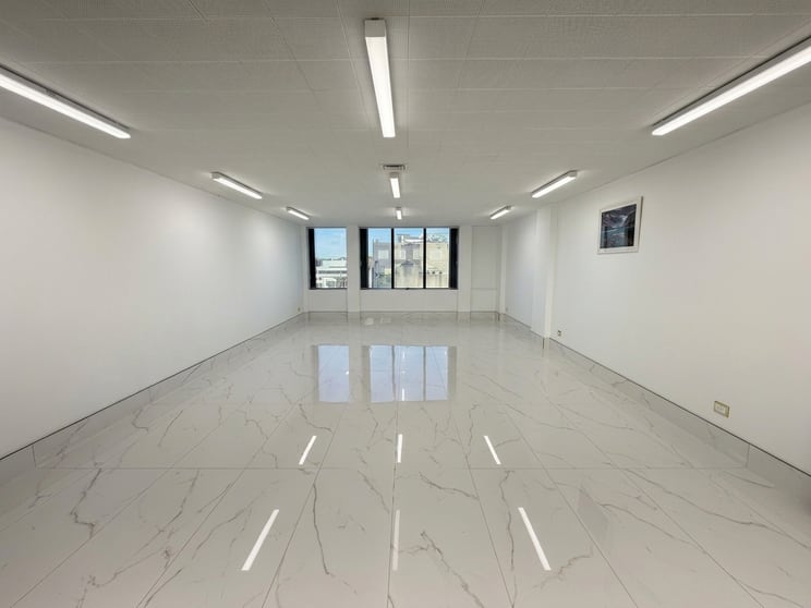 Click to view all images Suite 3, Level 2/261 Thomas Street Dandenong VIC 3175 - Image 2