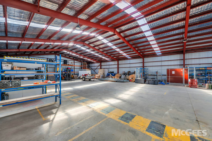 Click to view all images 125 Hayward Avenue Torrensville SA 5031 - Image 2