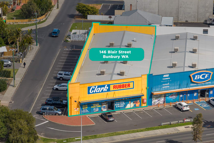 Click to view all images Unit 1/146 Blair Street Bunbury WA 6230 - Image 3