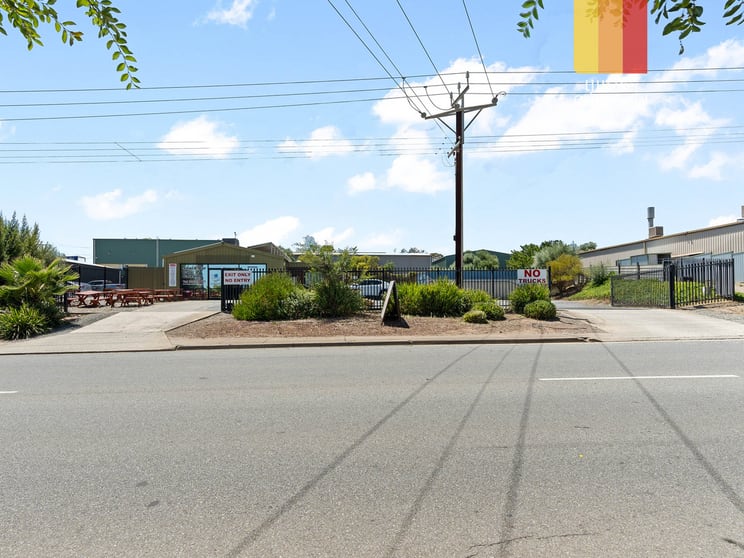 11 Aldenhoven Road Lonsdale SA 5160 - Image 3