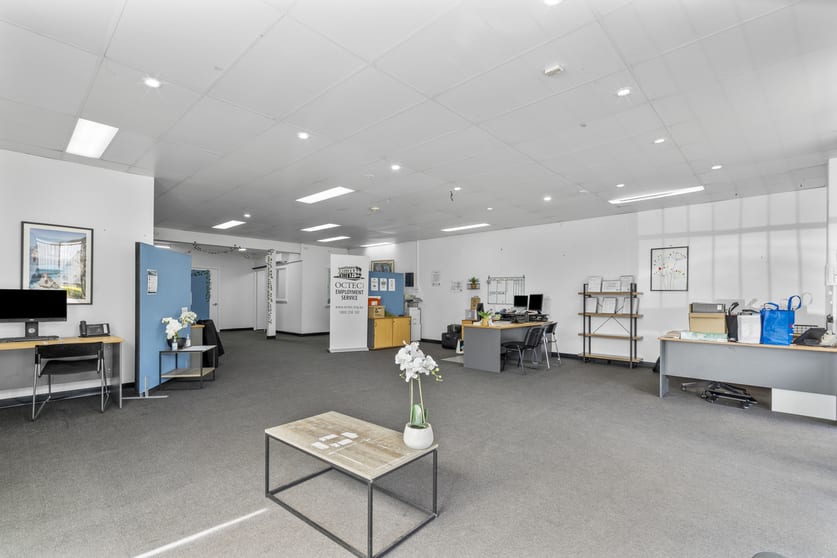 2/93-95 Grand Plaza Drive Browns Plains QLD 4118 - Image 3