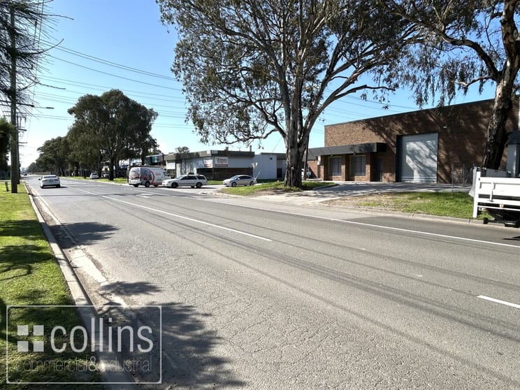 Click to view all images 1/417 - 419 HAMMOND Road Dandenong South VIC 3175 - Image 3