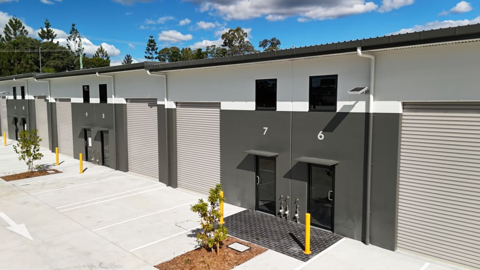 17 Middle Road Hillcrest QLD 4118 - Image 4
