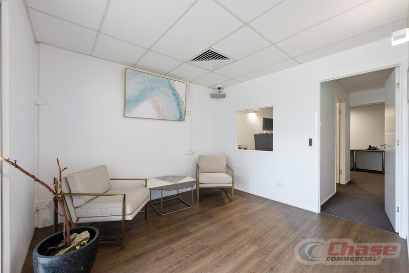 Click to view all images 4/65 Riverside Place Morningside QLD 4170 - Image 2
