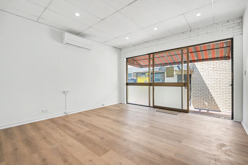 Click to view all images 7/13-17 Main Street Beenleigh QLD 4207 - Image 3