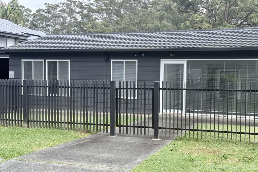 208 Charlotte Bay Street Charlotte Bay NSW 2428 - Image 2