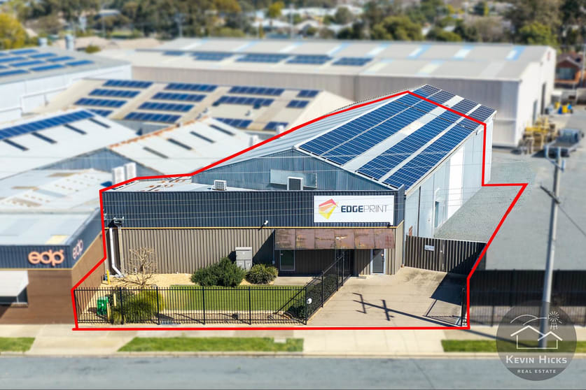 Click to view all images 57 O'Brien Street Mooroopna VIC 3629 - Image 2