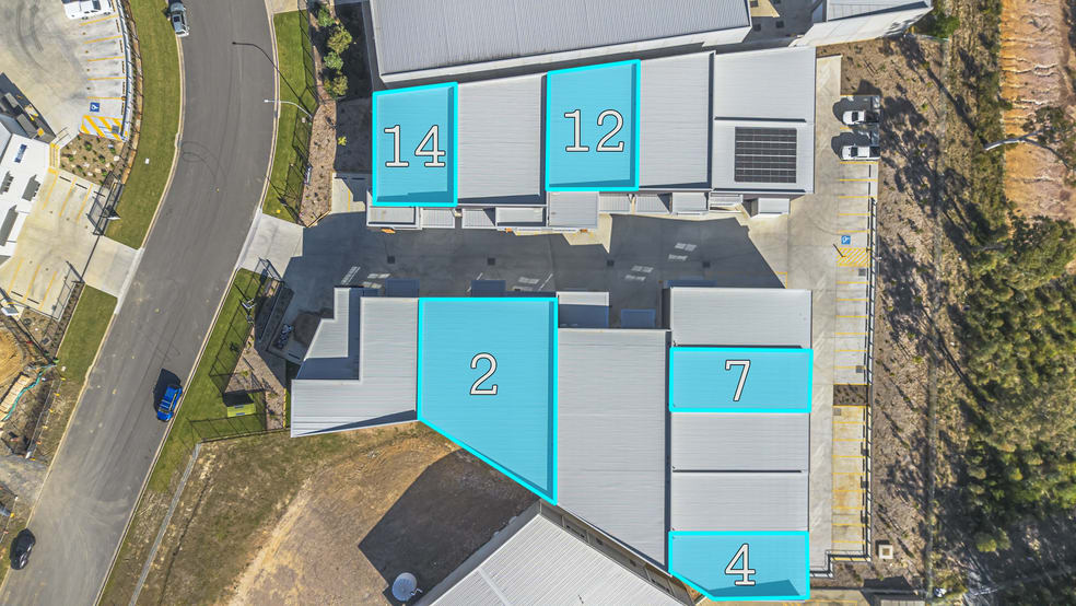 Click to view all images 4 Mussel Court Huskisson NSW 2540 - Image 3