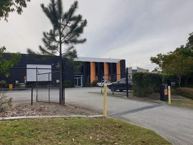 Click to view all images 12 MILLENNIUM CIRCUIT Helensvale QLD 4212 - Image 1