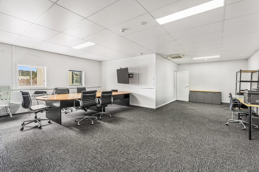 Click to view all images 38 Wingecarribee Street Bowral NSW 2576 - Image 2