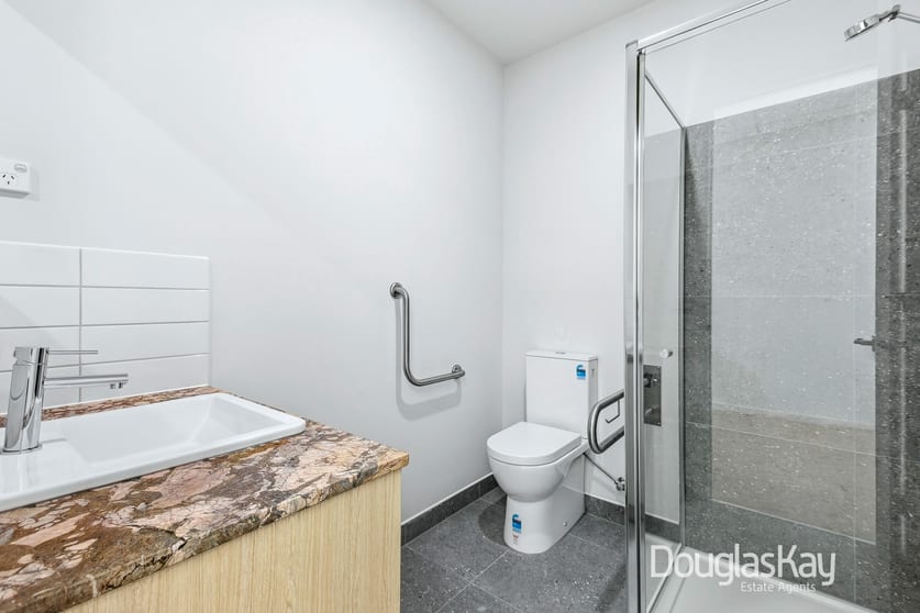 Click to view all images 35 & 37 Davies Avenue Sunshine North VIC 3020 - Image 3
