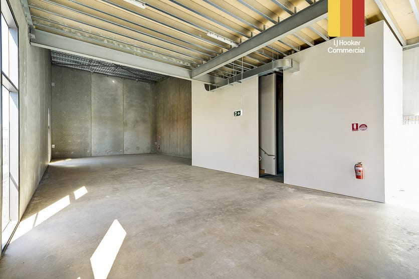 Click to view all images 12/110 Glenroy Street Pennington SA 5013 - Image 5