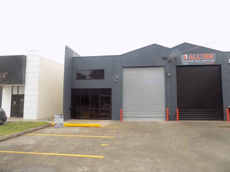 Click to view all images 1/68 Industrial Drive Braeside VIC 3195 - Image 2