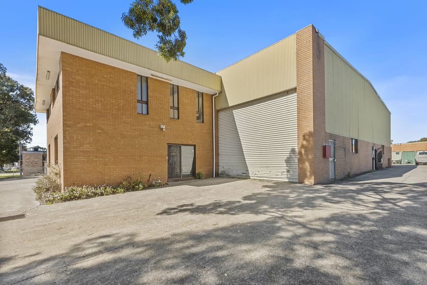 Click to view all images 11 Mildon Road Tuggerah NSW 2259 - Image 3