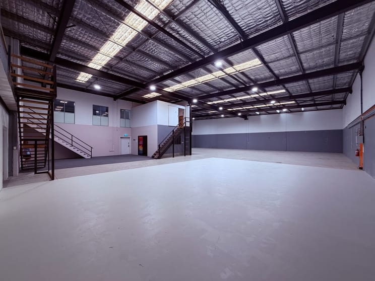 Click to view all images 12 Millennium Circuit Helensvale QLD 4212 - Image 3