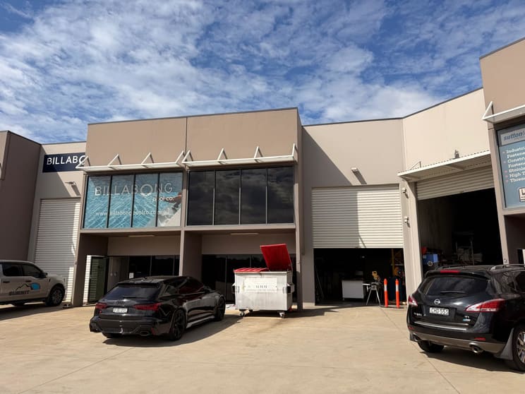 Click to view all images Unit 3/5-7 Lone Pine Place Smeaton Grange NSW 2567 - Image 1