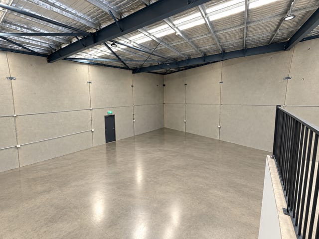 Click to view all images Unit 3/5-7 Lone Pine Place Smeaton Grange NSW 2567 - Image 3