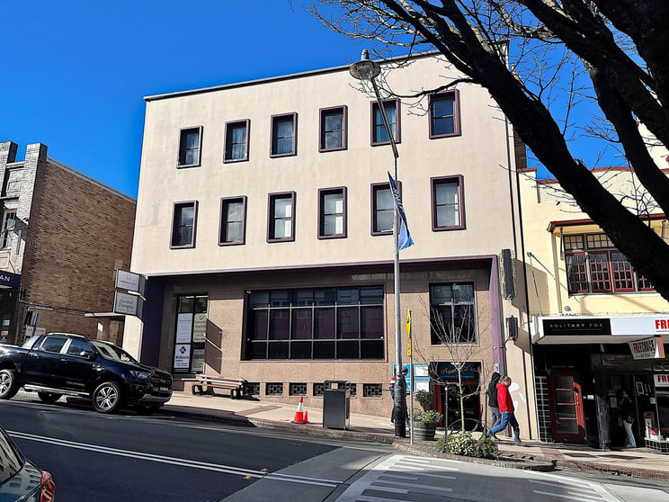 Click to view all images Suite 2/122 Katoomba Street Katoomba NSW 2780 - Image 1