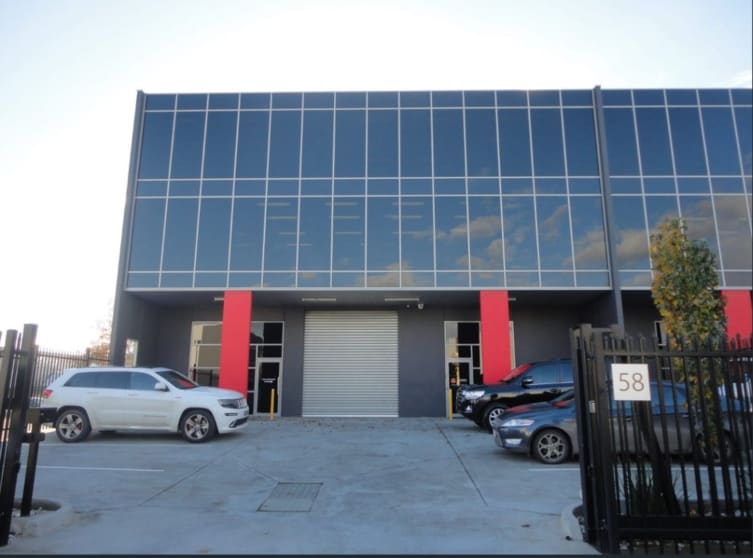 Click to view all images Port Melbourne VIC 3207 - Image 1