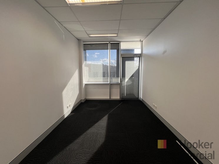 Suite 4/18 Karalta Road Erina NSW 2250 - Image 2