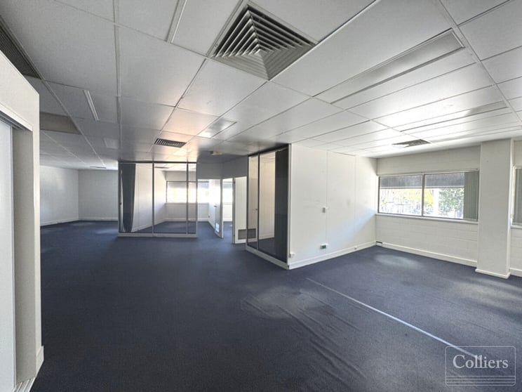 Click to view all images Suite 5/41 Denham Street Townsville City QLD 4810 - Image 2