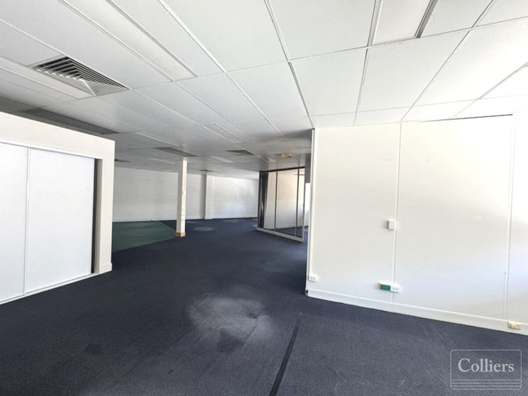 Click to view all images Suite 5/41 Denham Street Townsville City QLD 4810 - Image 3