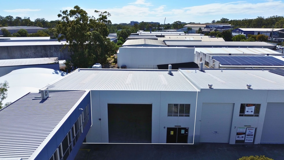 Click to view all images 6/14 Activity Crescent Molendinar QLD 4214 - Image 2