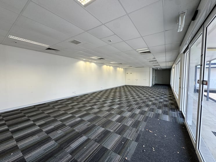 1/36 William Street Kilcoy QLD 4515 - Image 2
