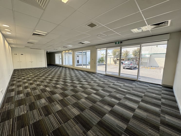 1/36 William Street Kilcoy QLD 4515 - Image 3