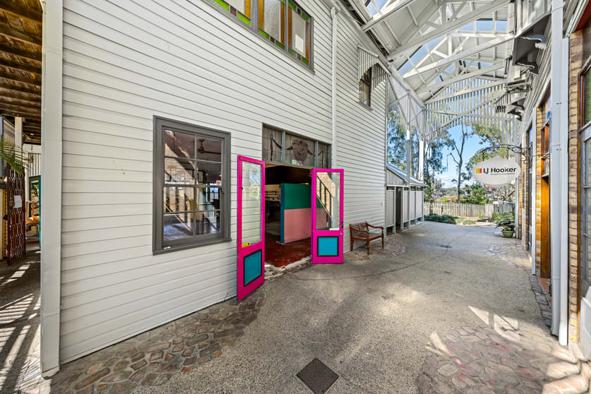 Click to view all images 2/689-695 Cusack Lane Jimboomba QLD 4280 - Image 2