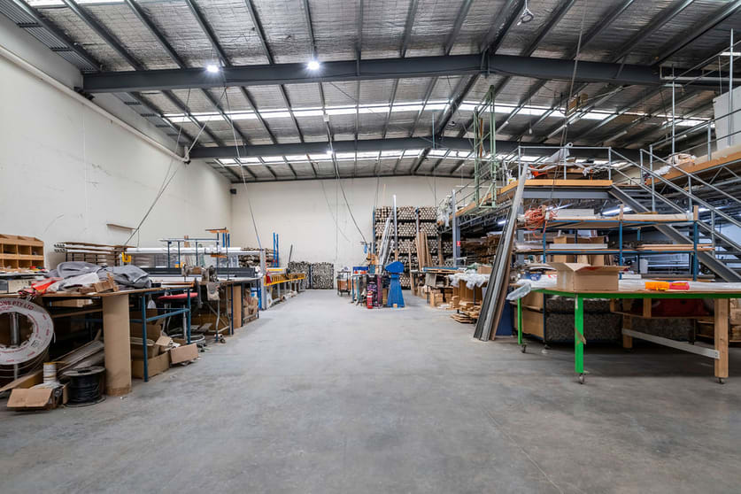 18/22 Disney Avenue Keilor East VIC 3033 - Image 3