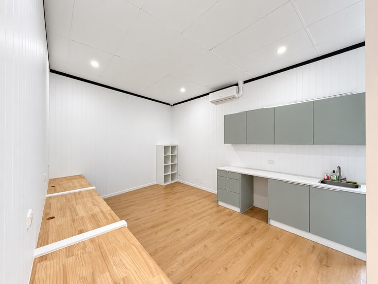 1/106 Sutton Street Redcliffe QLD 4020 - Image 5