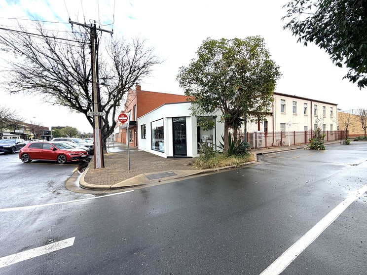Click to view all images 170 Sturt Street Adelaide SA 5000 - Image 1