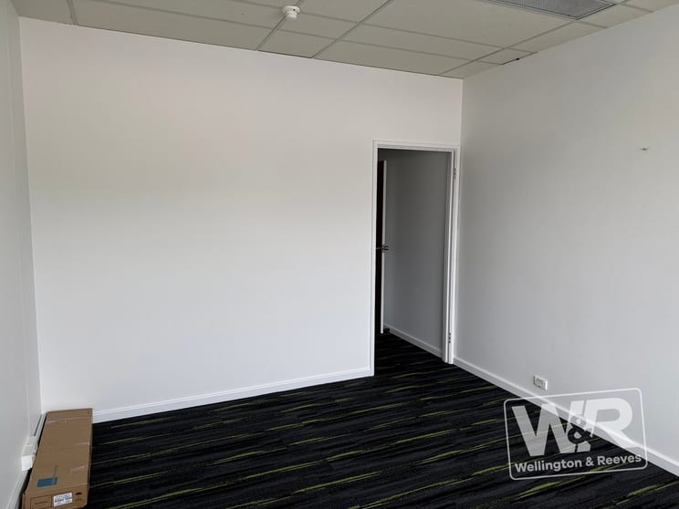 Click to view all images Suite 7/First Floor, 125 Grey (West) Street Albany WA 6330 - Image 2