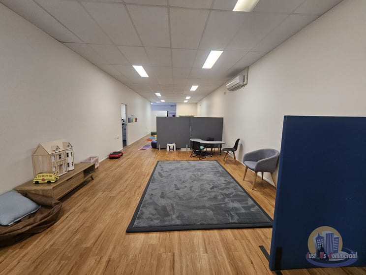 Click to view all images 4/36 Barolin Street Bundaberg Central QLD 4670 - Image 3