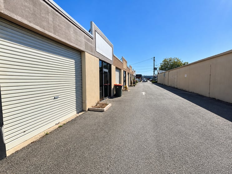 Click to view all images 5/62 Machinery Drive Tweed Heads South NSW 2486 - Image 1