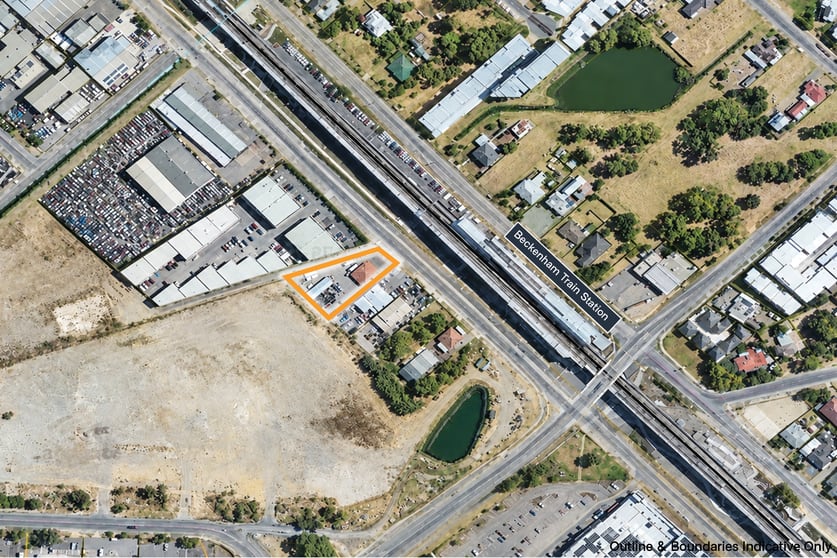 Click to view all images 391 Sevenoaks Street Beckenham WA 6107 - Image 1